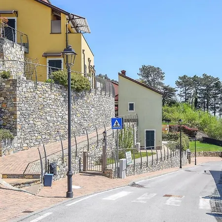 Amazing Home In Magliolo With Sauna Casa vacanze *