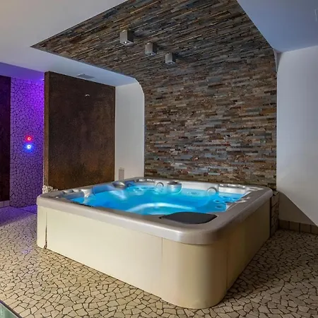 Amazing In With Sauna 펜션 *